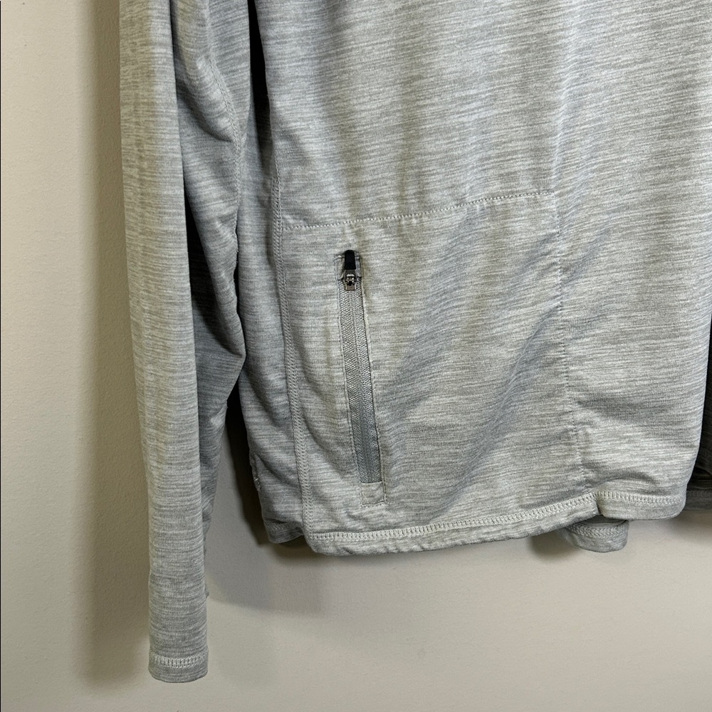Vuori Ease Performance Half Zip Top Light Grey Lo… - image 5